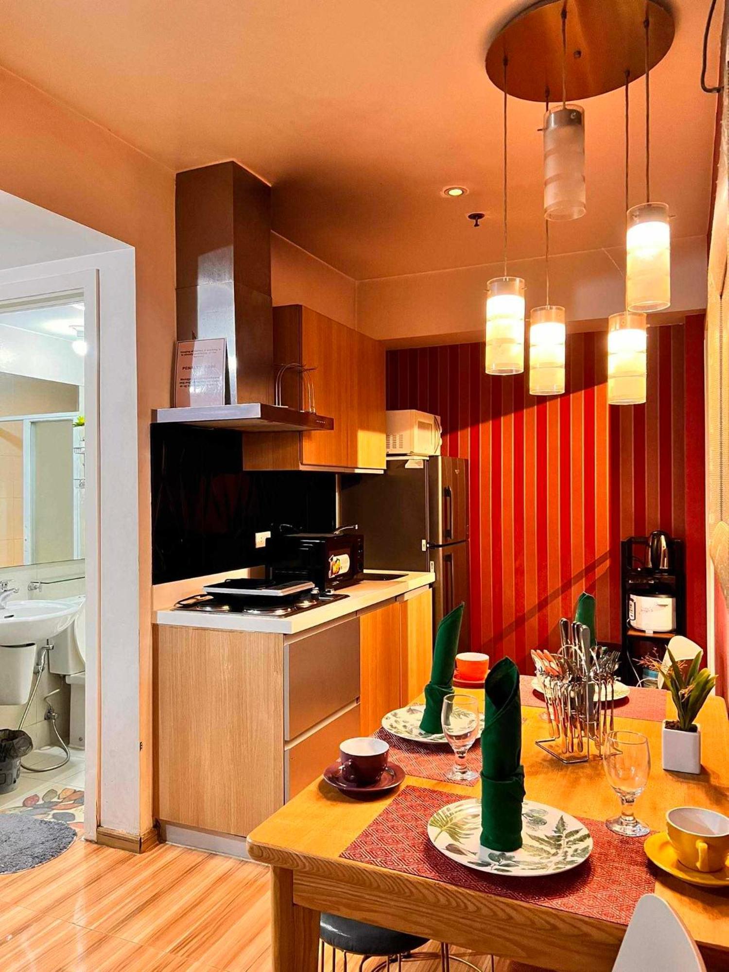 Beach Front Living In The Heart Of The City, Azure Residences Манила Экстерьер фото