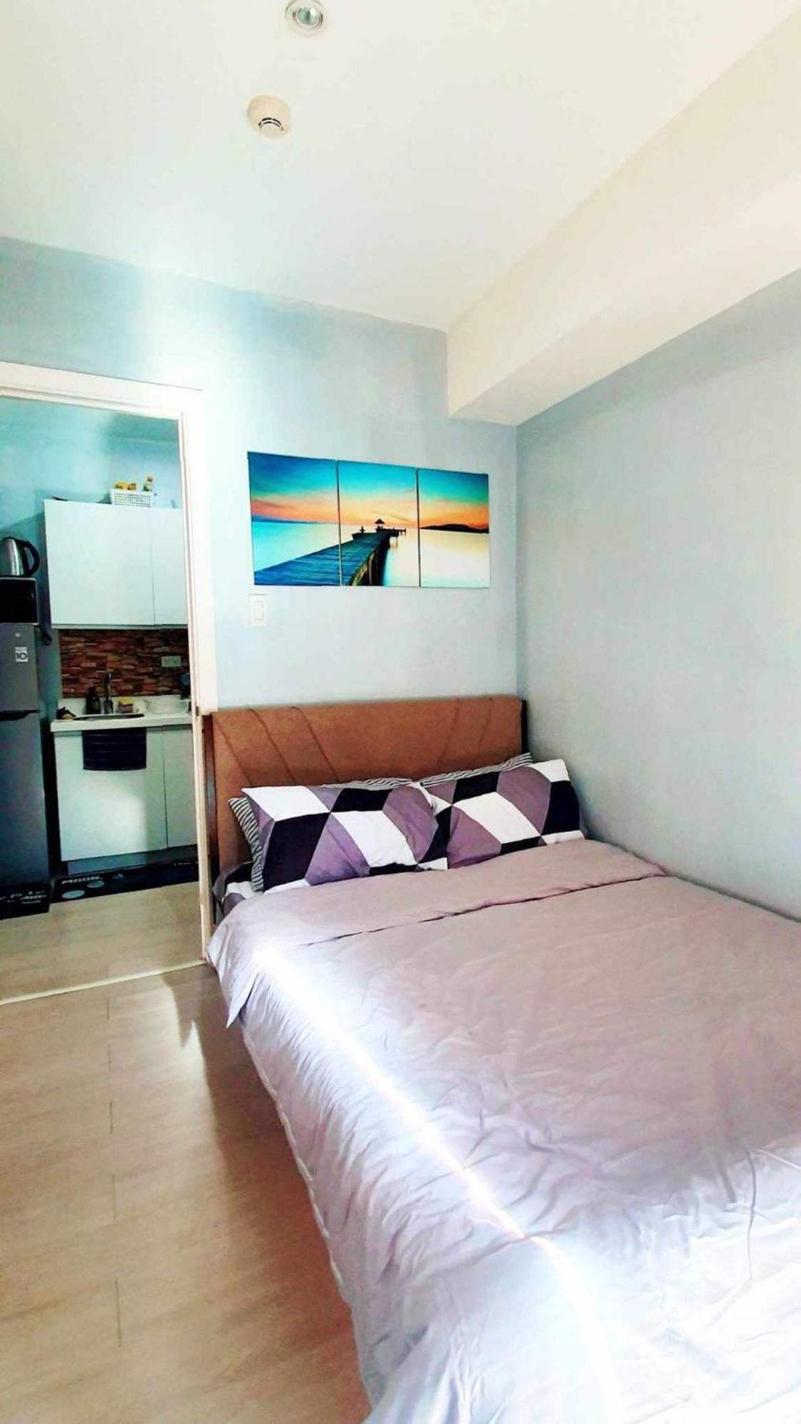 Beach Front Living In The Heart Of The City, Azure Residences Манила Экстерьер фото